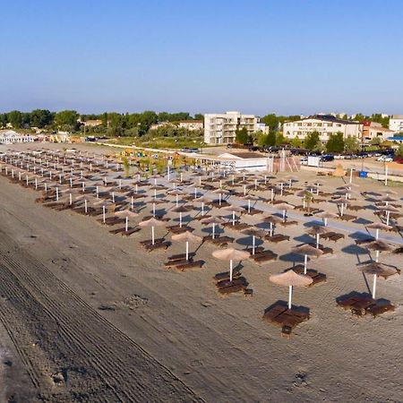 Отель Nautic Luxury Club Нэводари Экстерьер фото